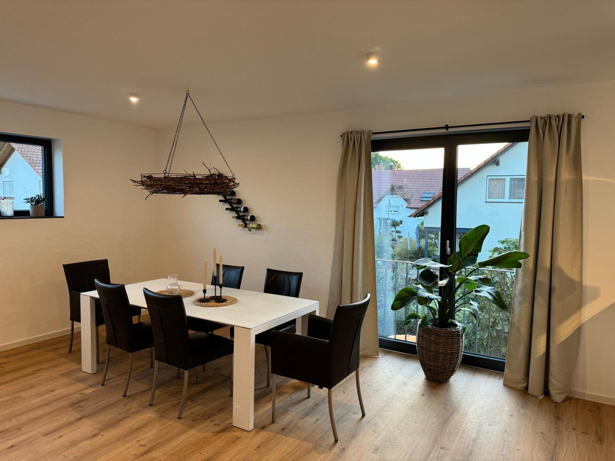 Moderne Ferienwohnung Mit Terrasse, Grill & Privatparkplatz Venningen Exteriér fotografie